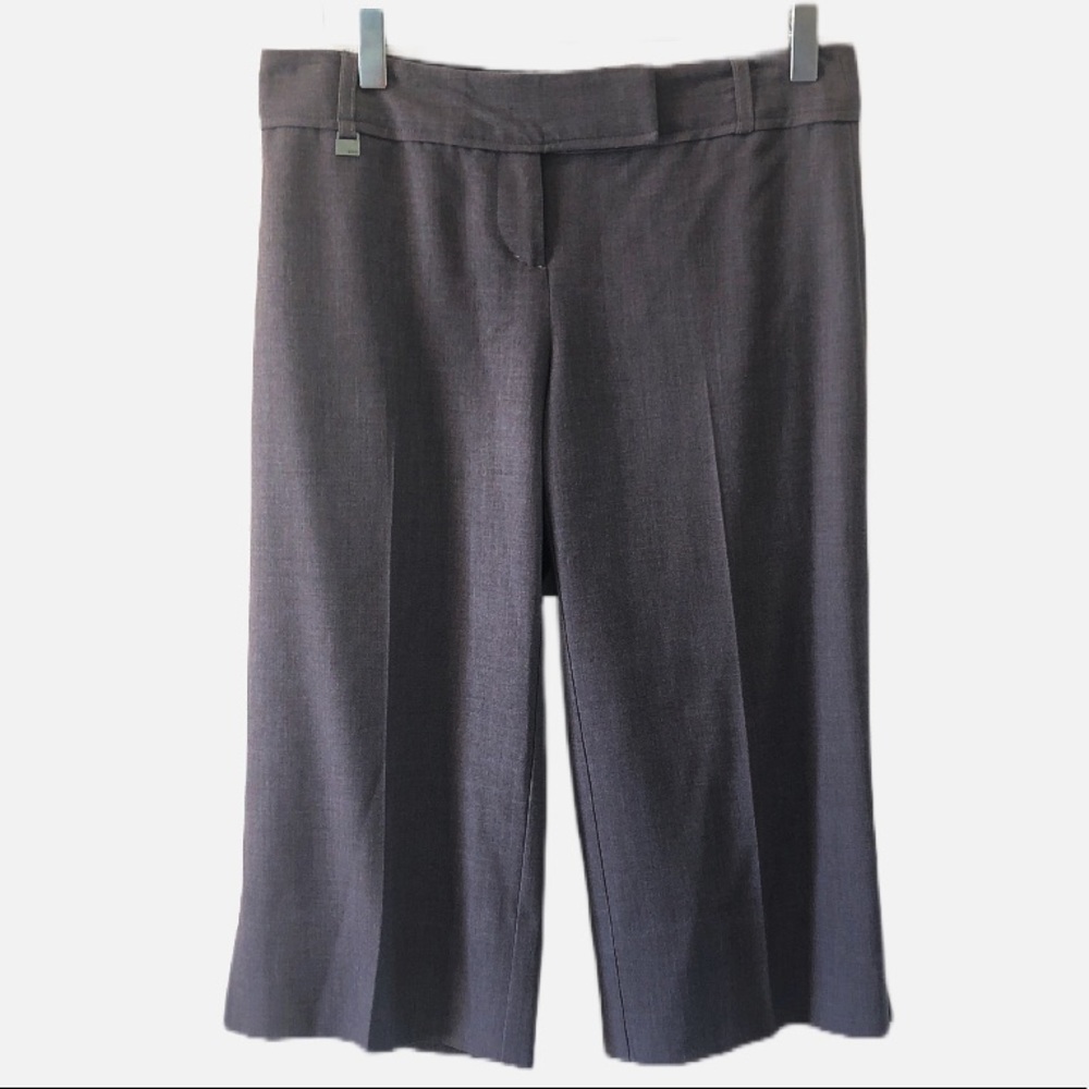 BCBGMAXAZRIA Gray Bermuda Shorts Size 2